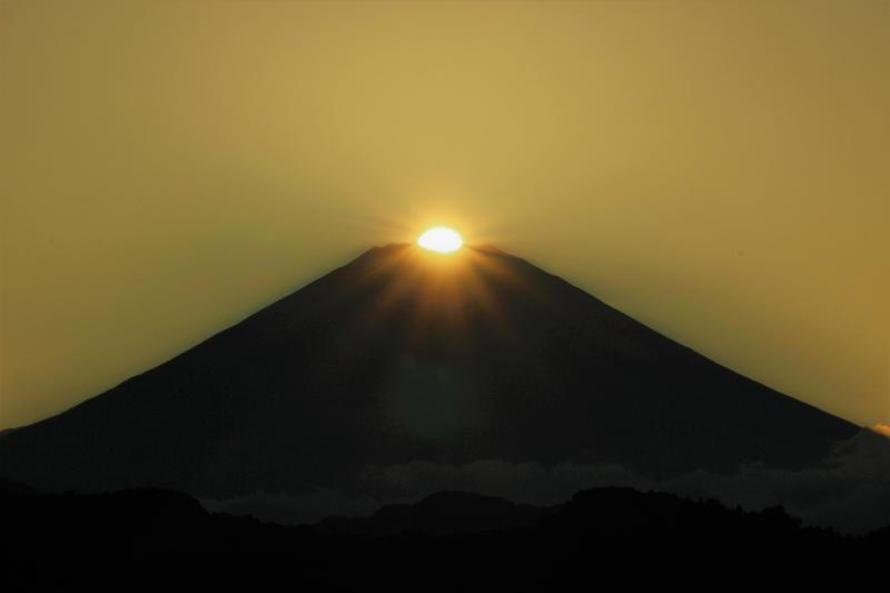 2023年9月に撮影したダイヤモンド富士の写真