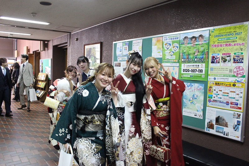 はたちのつどい廊下